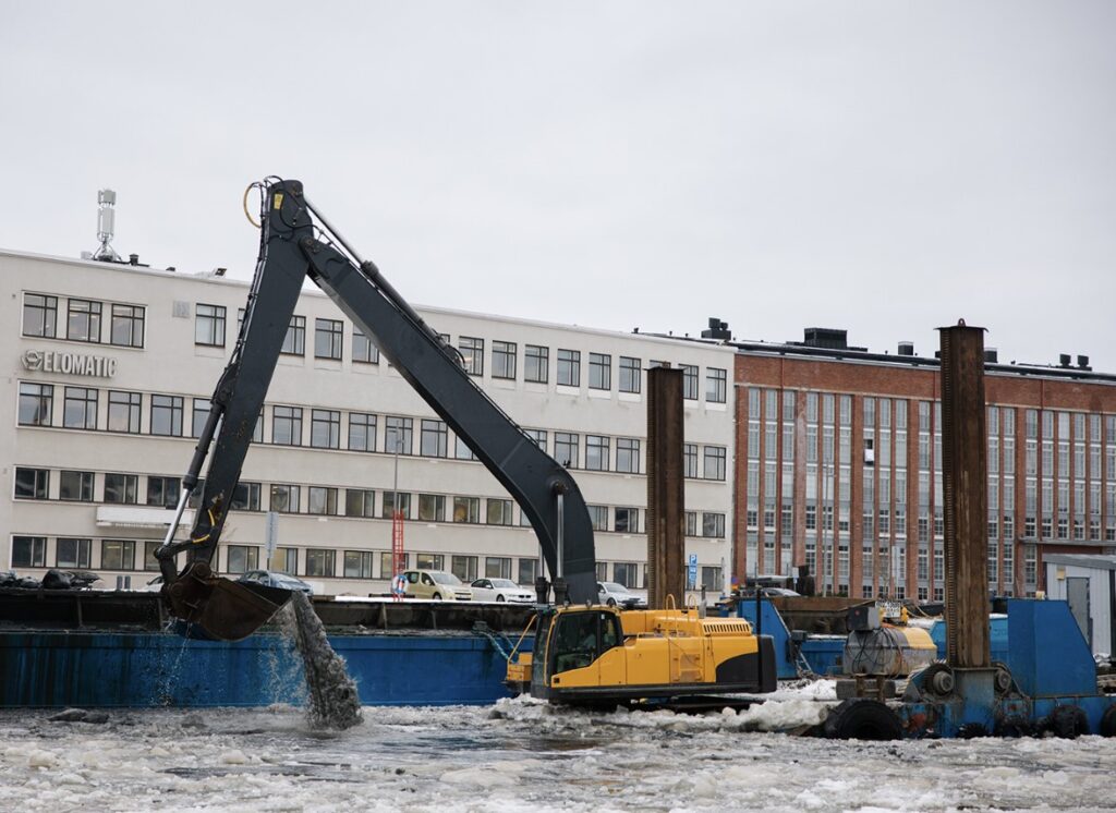 Optimizing Port of Turku's Dredging Campaign for Enhanced Navigation