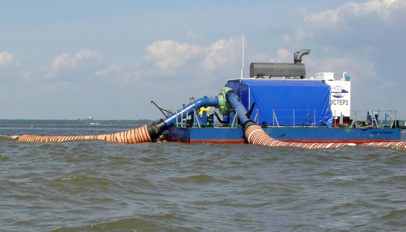 Booster Stations with Cutter Suction Dredgers