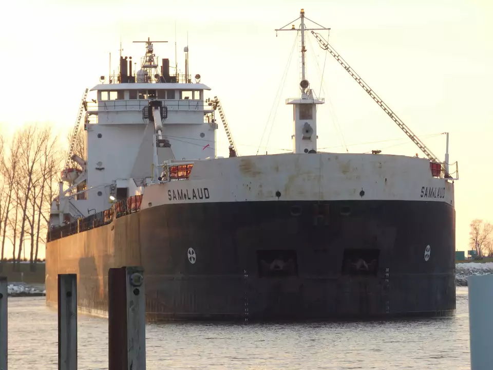 Navigational Challenges at Manistee Harbor