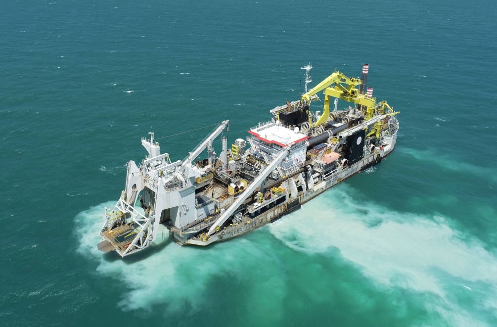 Port of Suape Completes External Channel Dredging