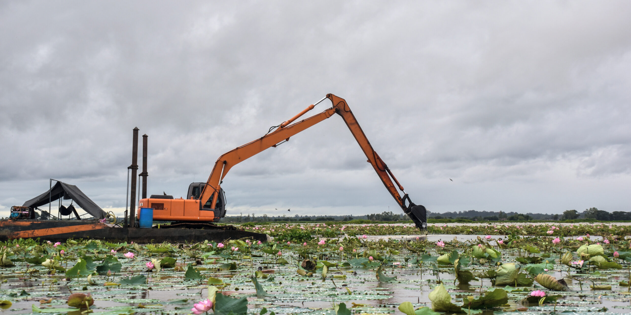 The Role of Dredging in Addressing Water Level Challenges