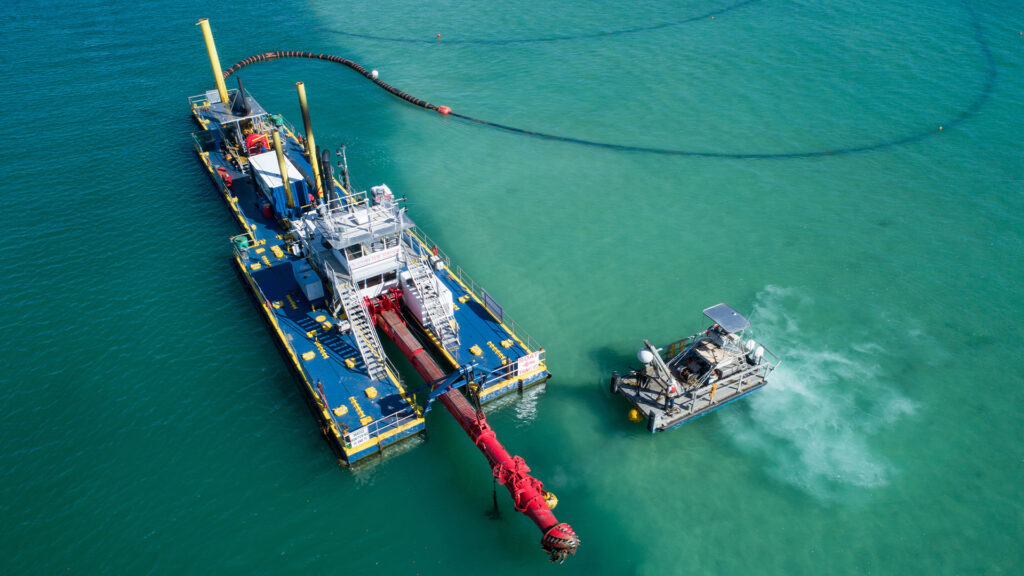 Environmental-and-Economic-Benefits-of-Water-Injection-Dredgers