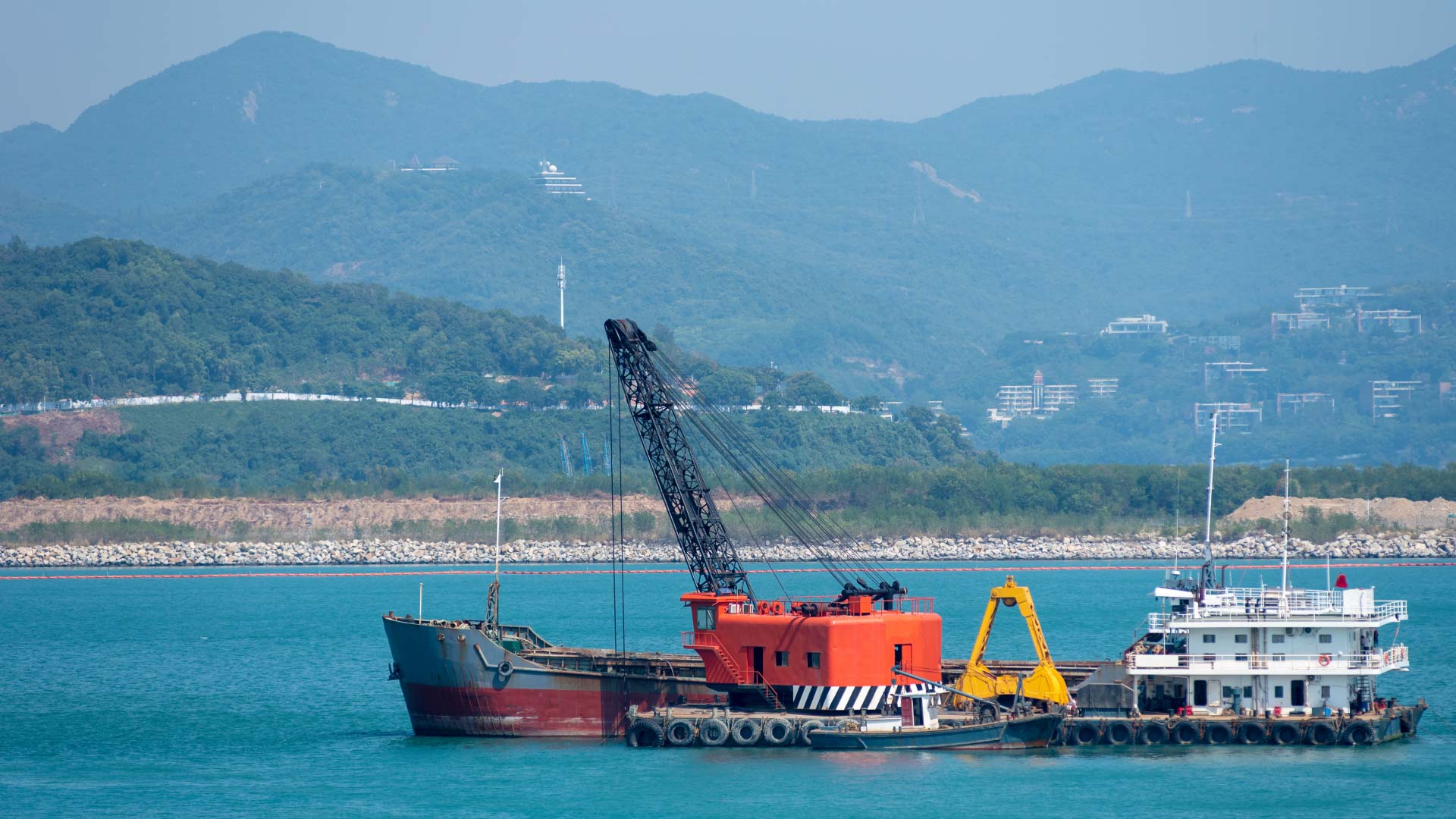 Essential-Hydraulic-System-Maintenance-for-Optimal-Dredge-Equipment-Performance