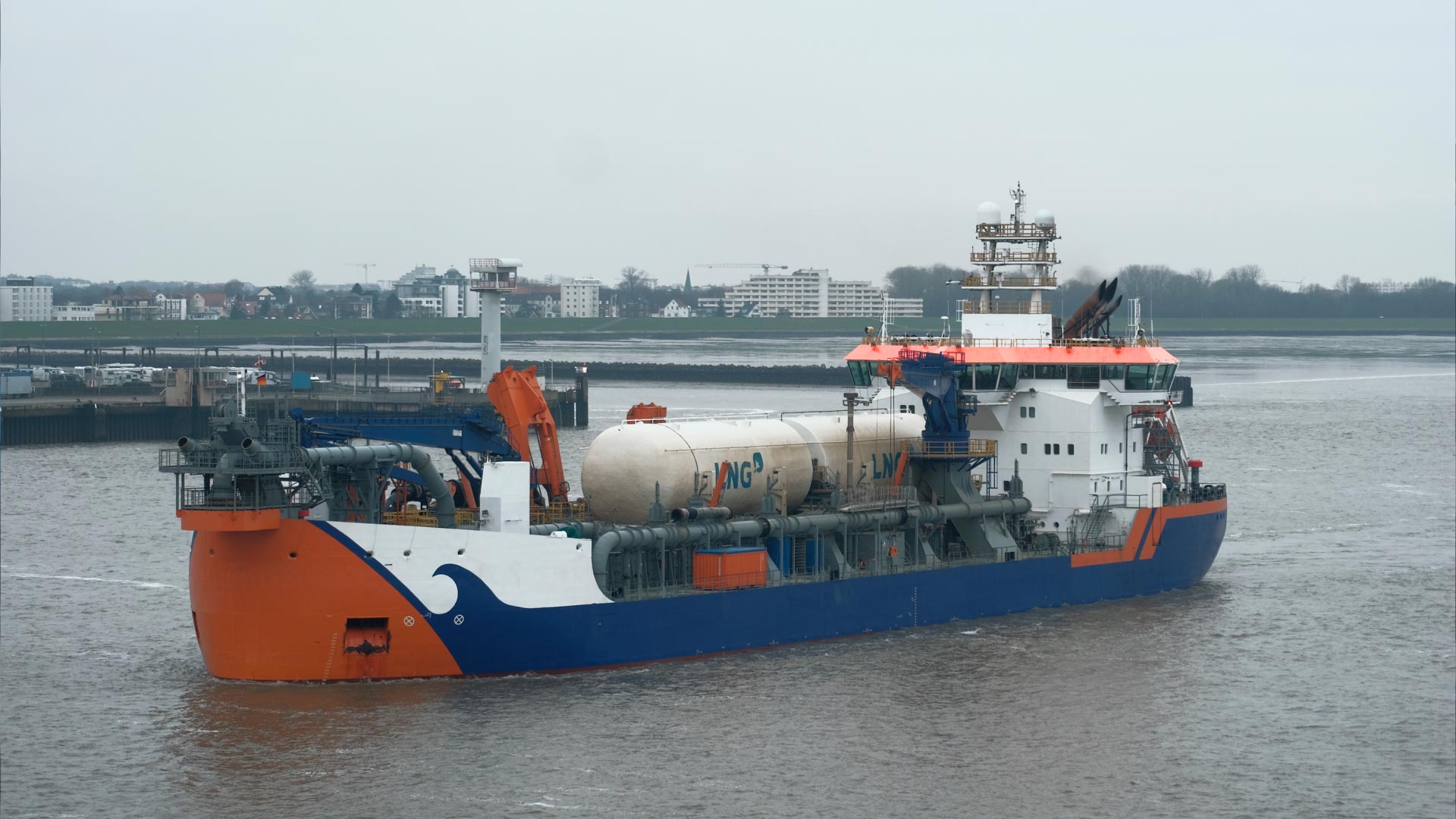 Why-lng-is-the-Future-of-Dredging-A-Greener