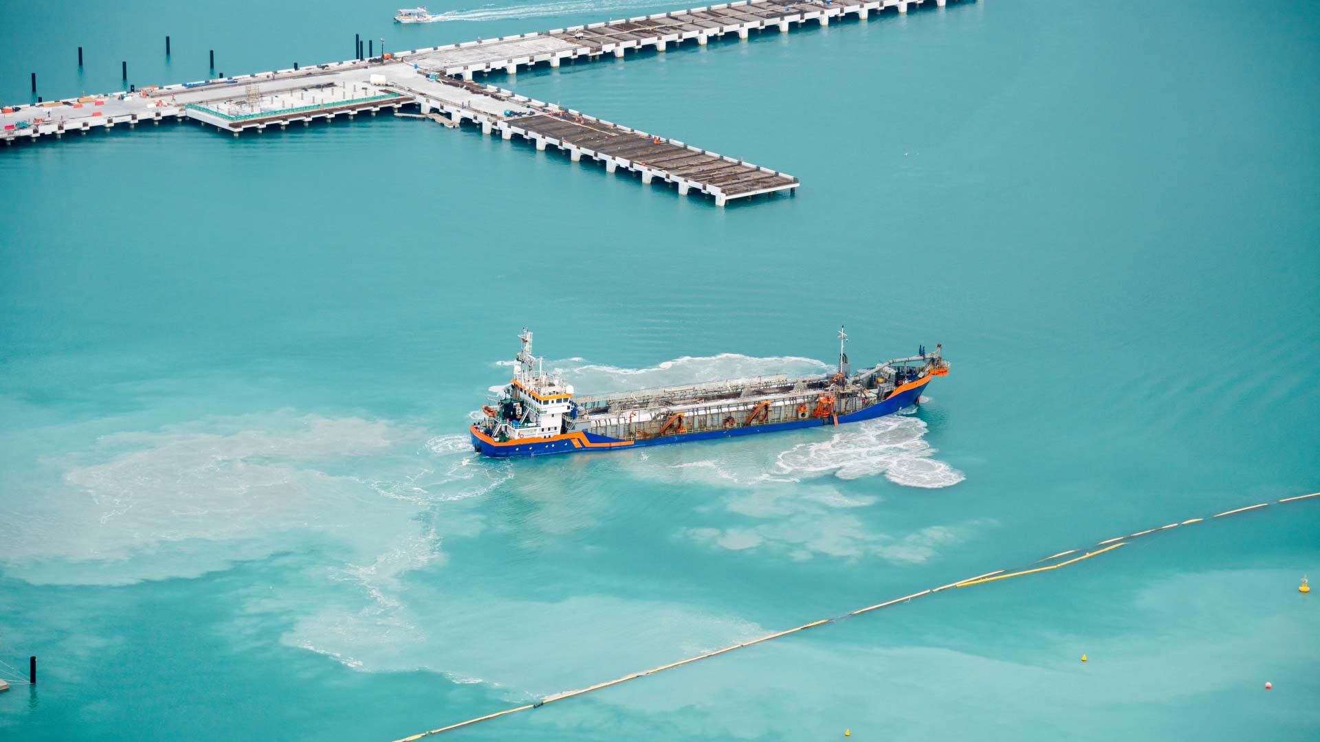 Efficient Dredging at Oikos No. 1 Jetty A Sustainable Approach with Water Injection Dredger Maas