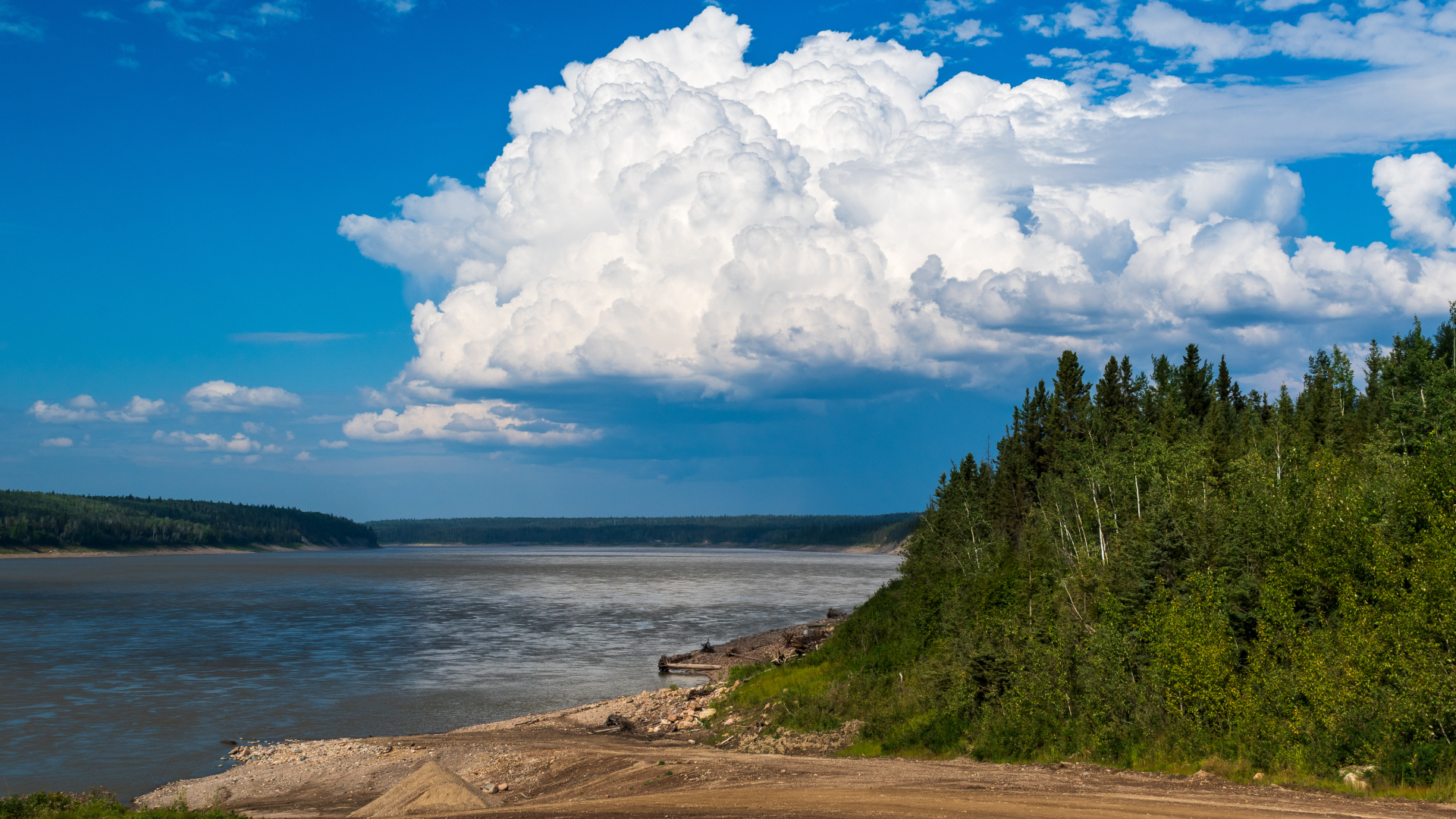 nwt-Government-Cancels-Dredging-of-Liard-River-Ferry-Crossing-Due-to-High-Costs