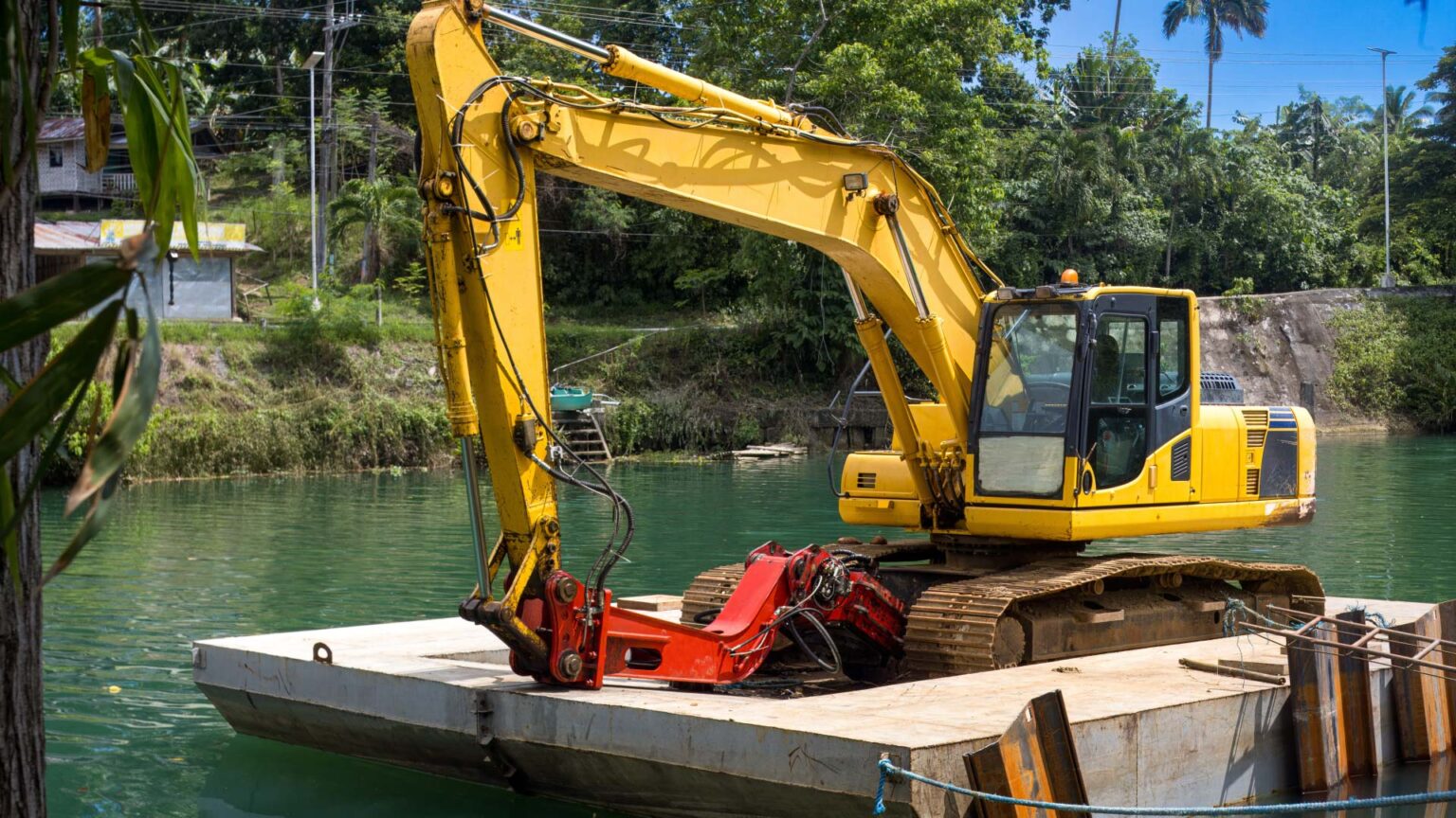 Mechanical Dredging: Essential Guide for Waterway Maintenance