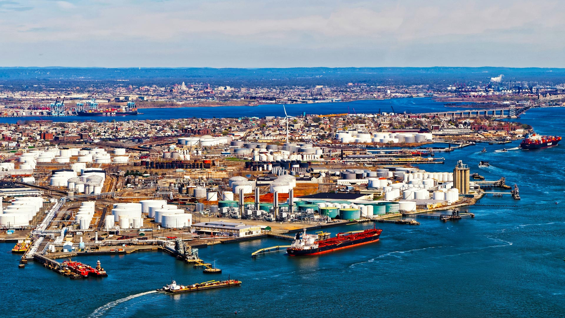 Newark Bay Maintenance Dredging Supporting Safe Navigation and Trade