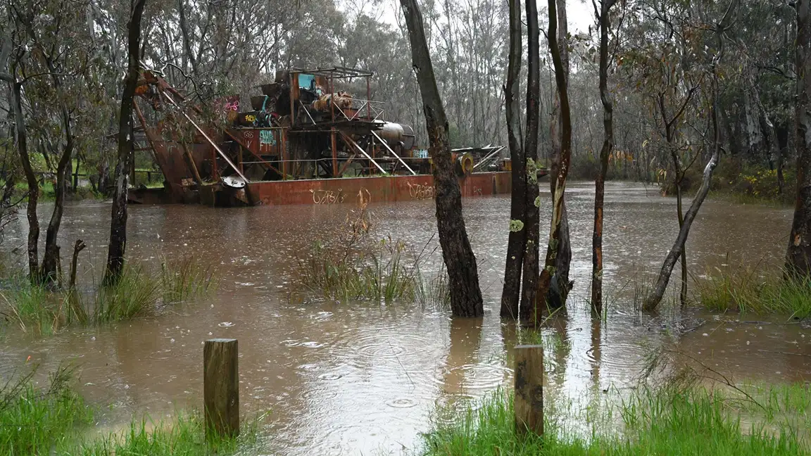 Maldon District Council Partners with Key Stakeholders for Successful Dredging