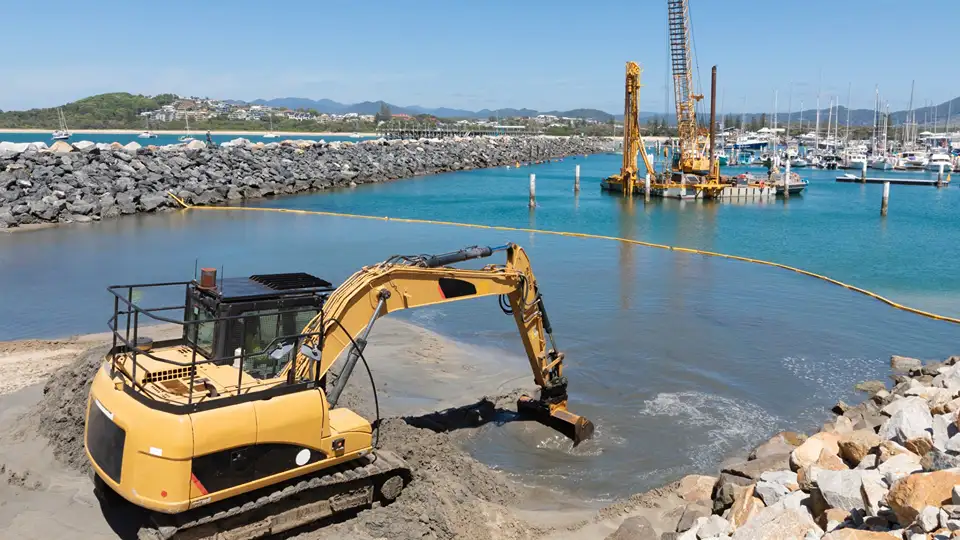 Emergency Dredging at Coffs Harbour Marina